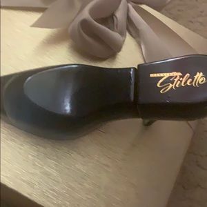 Stiletto shaped perfume bottle ( hard to find)